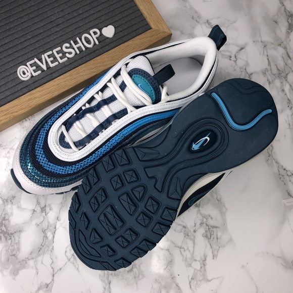 Nike Air Max 97
🦋 super cute color way 🦋 - Picture 3 of 4